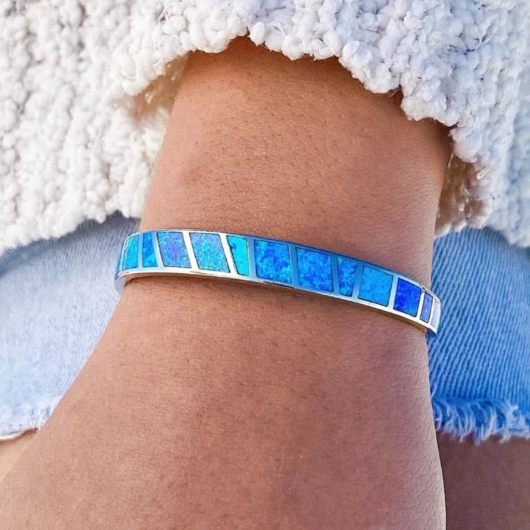 Tidal Mirage Ocean Bracelet