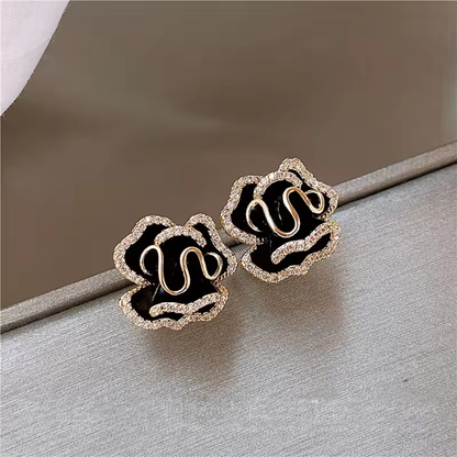 Velvet Noir Bloom Earrings