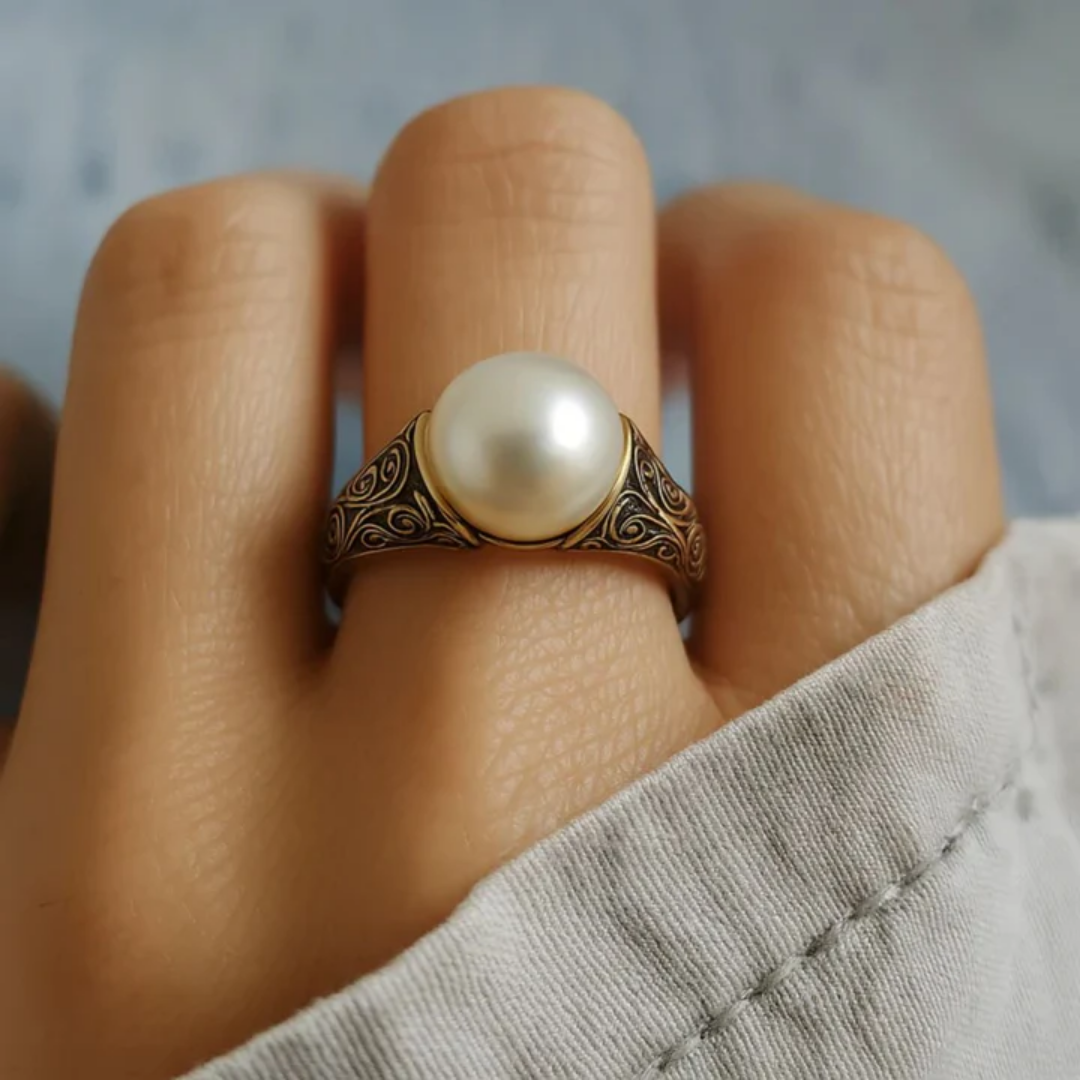 Mystic Pearl Heritage Ring