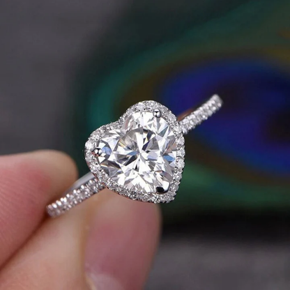 Lover's Radiance Heart Ring