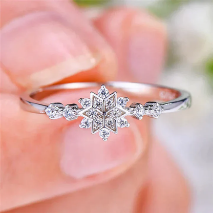 Starlit Snowflake Ring
