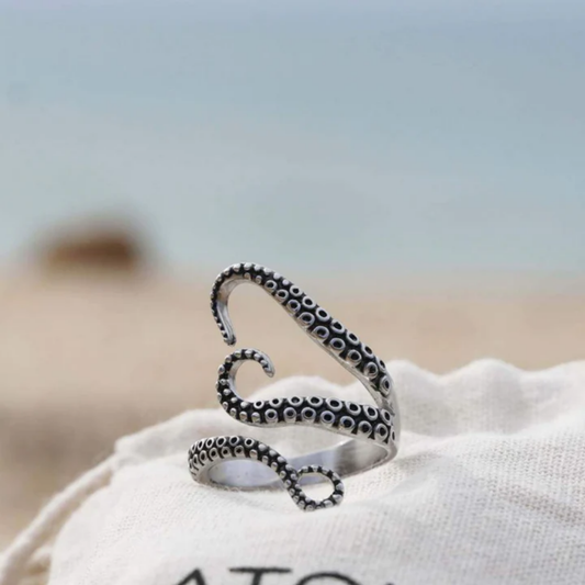 Abyssal Embrace Ring
