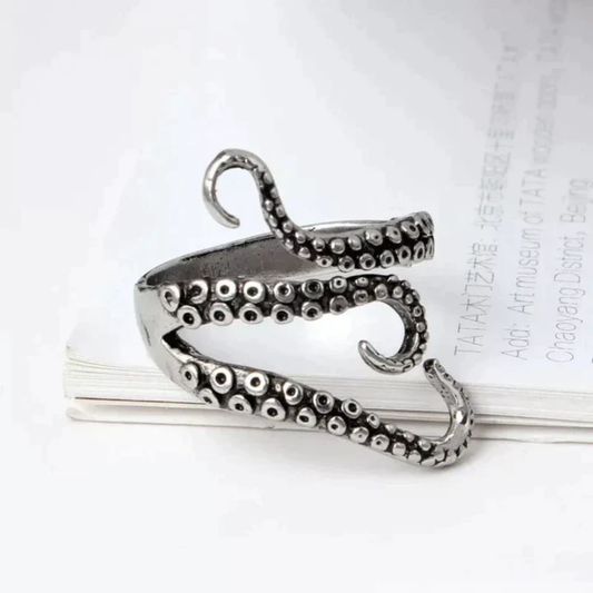 Abyssal Embrace Ring