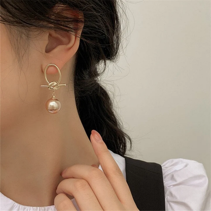 Golden Knot Pearl Earrings