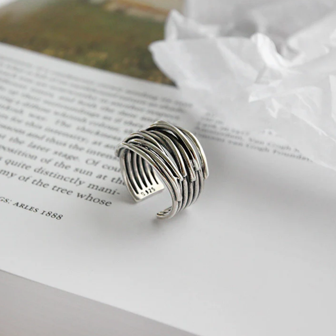 Twisted Silver Horizon Ring