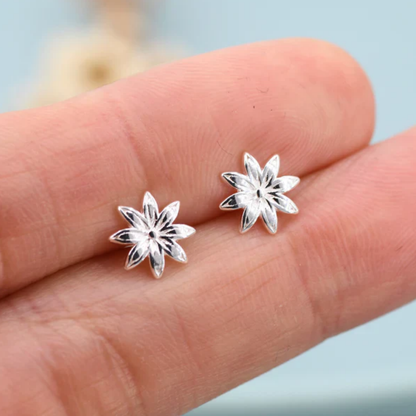 Bright Hollow Petal Earrings