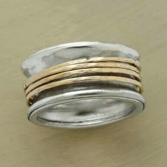 Golden Horizon Spinner Ring