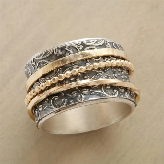 Golden Scroll Spinner Ring