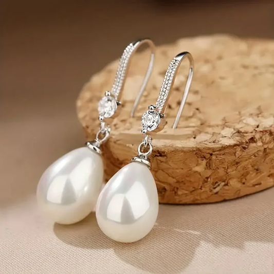 Tear of Elegance Pearl Earrings