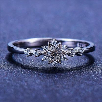 Starlit Snowflake Ring