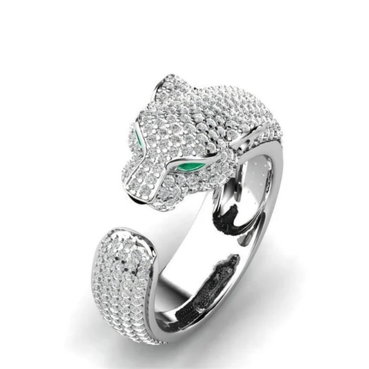 Panther’s Gaze Vintage Ring