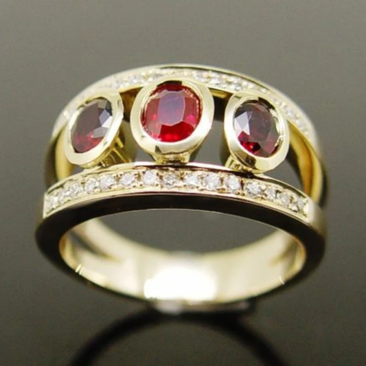 Crimson Crown Majesty Ring