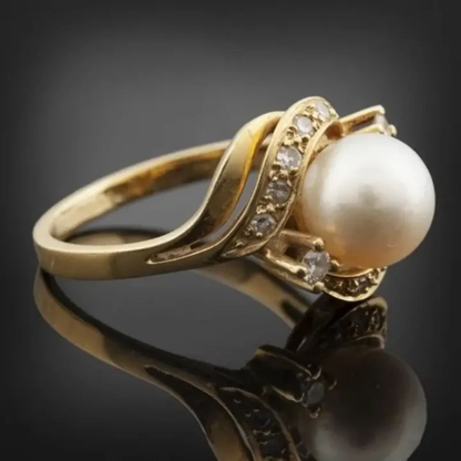 Moonlit Tide Pearl Ring