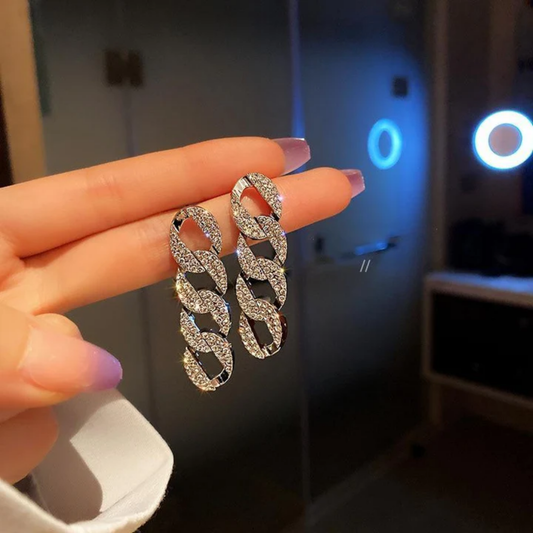 Starlit Chain Elegance Earrings