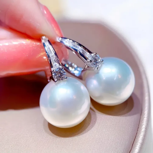 Moonlight Elegance Pearl Earrings