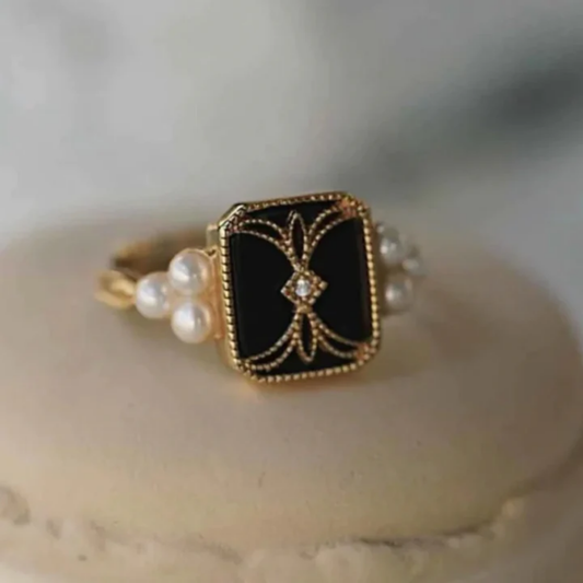 Midnight Empress Pearl Ring