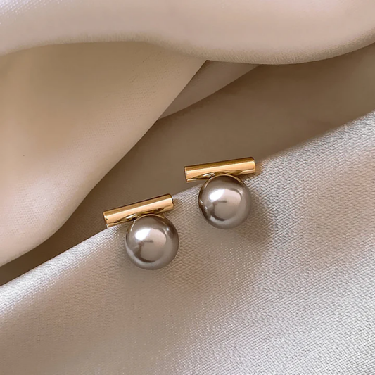 Moonlit Grace Pearl Earrings